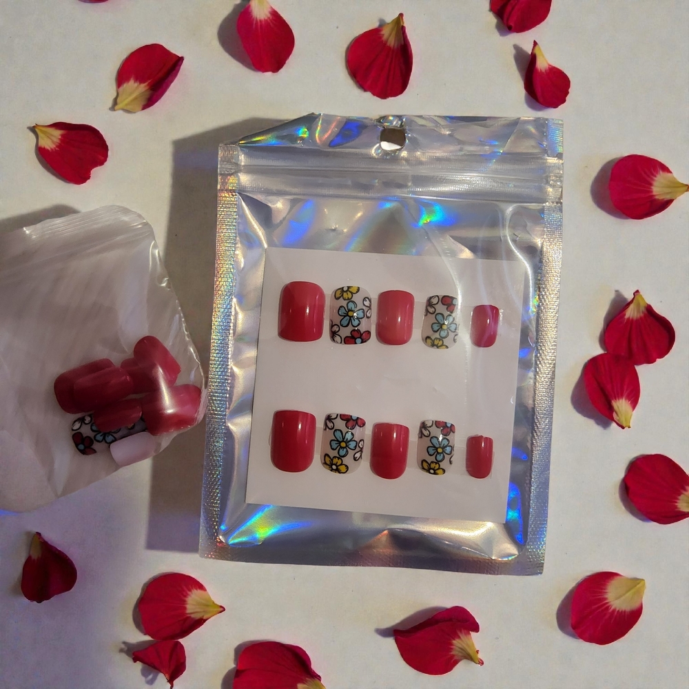 10/ $10 Floral Red Of 24pc  Press-On Nails